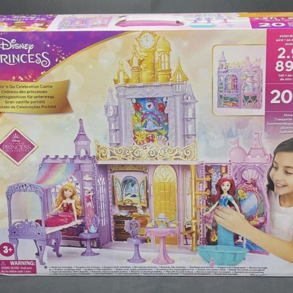 Disney Princess Fold N Go Castle - Picture 3 of 3